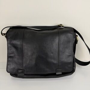 Fossil Black Leather Y2K Messenger Bag Crossbody Classic Core